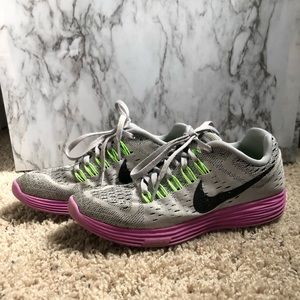 Nike Lunarlon Sneakers